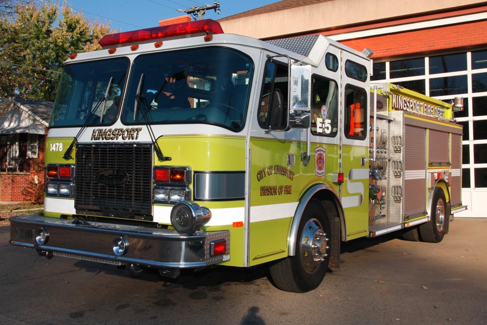 Engine 5 is a 2000 E-One 1250 GPM Pumper
